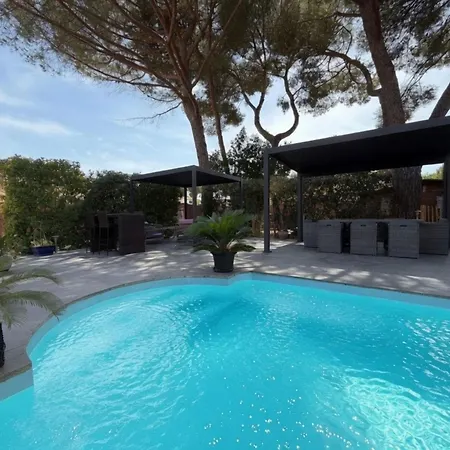 Charming Villa For 6 In Agde Сasa de vacaciones