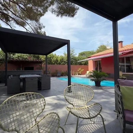 Charming For 6 In Agde Le Grau-dʼAgde